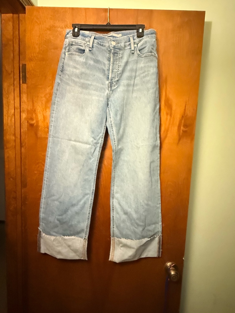 Hudson Jeans Women's Light Blue Straight-Leg Jeans